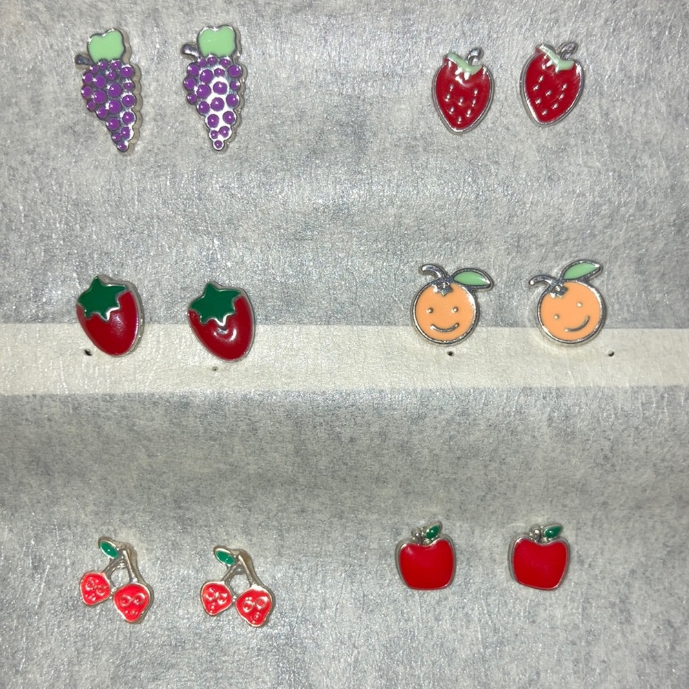 Bundle of 6 Earrings